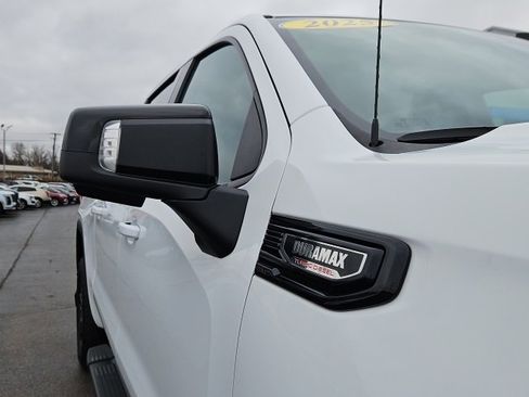 Used 2025 GMC Sierra 1500 Elevation w/ Preferred Package image 14