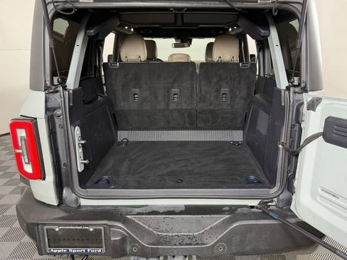 Used 2023 Ford Bronco Wildtrak AWD/4WD image 7