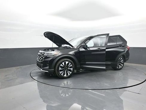 New 2026 Ford Explorer Platinum w/ LUX Leather Package AWD/4WD image 42