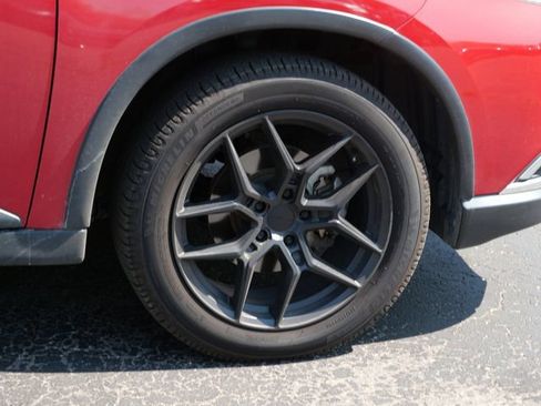 Used 2018 Mitsubishi Outlander LE FWD image 7