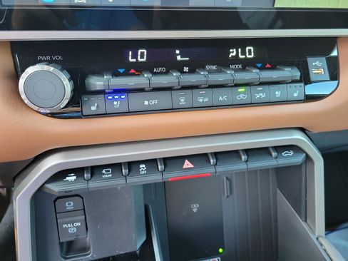 New 2026 Toyota Tundra 1794 Edition AWD/4WD image 17