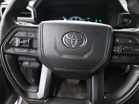 Certified 2025 Toyota Tacoma SR5 image 11