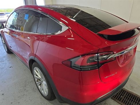 Used 2017 Tesla Model X 100D AWD/4WD image 9