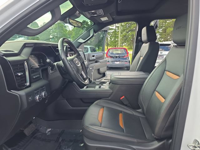 Used 2024 GMC Sierra 2500 AT4 w/ AT4 Premium Plus Package AWD/4WD image 16