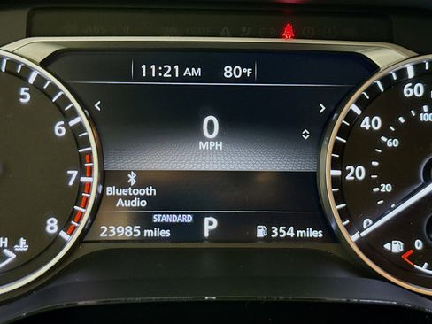 Used 2025 Nissan Pathfinder SV FWD image 13