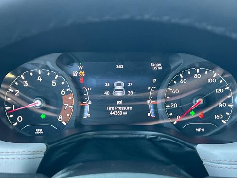 Used 2024 Jeep Compass Limited image 32