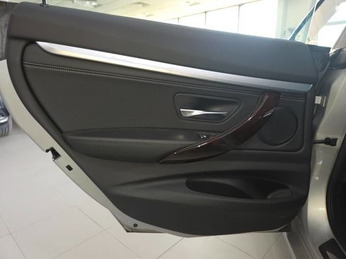 Used 2017 BMW 330i Gran Turismo xDrive AWD/4WD image 19