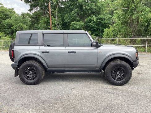 Used 2023 Ford Bronco Wildtrak AWD/4WD image 9