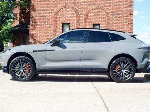 Used 2023 Aston Martin DBX 707 AWD/4WD image 8