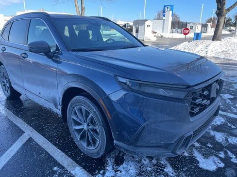 Certified 2023 Honda CR-V Sport image 3