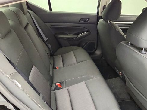 Used 2023 Nissan Altima 2.5 SV w/ SV Premium Package FWD image 22