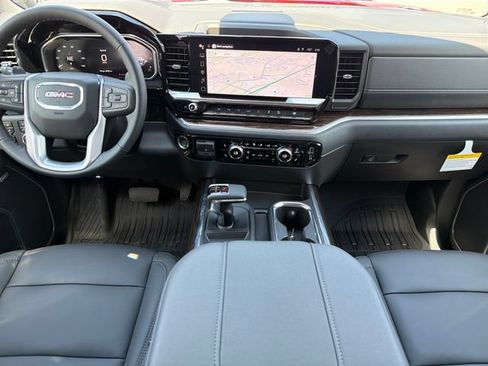 New 2026 GMC Sierra 1500 Elevation w/ Elevation Premium Package AWD/4WD image 9