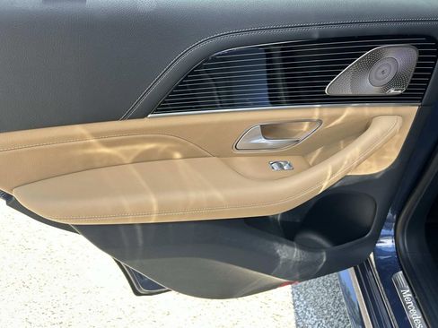 Used 2024 Mercedes-Benz GLE 350 4MATIC image 23