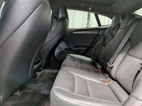 Used 2021 Tesla Model S Plaid image 9