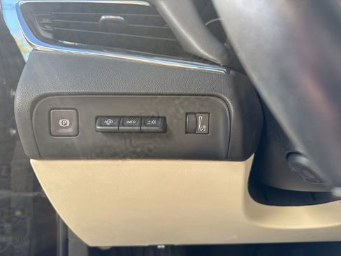 Used 2023 Buick Enclave Avenir w/ Trailering Package, 5000 lbs. image 20