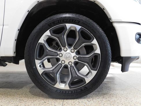Used 2022 RAM 1500 Limited w/ Body-Colour Bumper Group AWD/4WD image 72