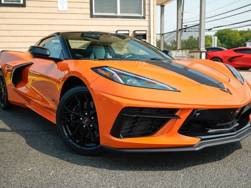 Used 2024 Chevrolet Corvette Stingray Preferred Conv w/ Z51 Performance Package RWD image 12
