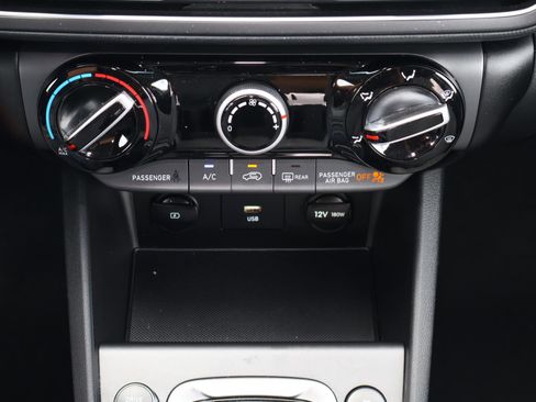 Used 2023 Hyundai Kona SEL w/ Cargo Package image 27