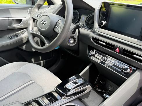 Used 2021 Hyundai Sonata SE FWD image 21