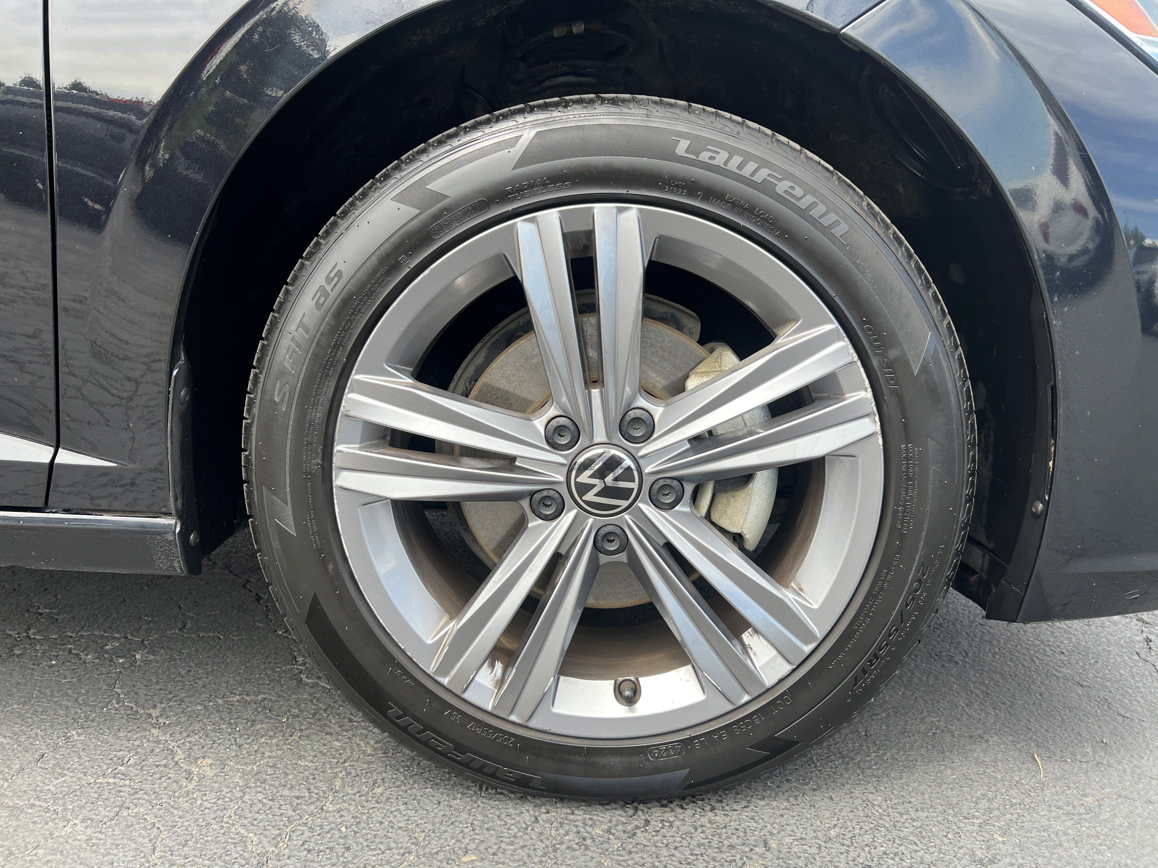 Used 2024 Volkswagen Jetta SE FWD image 10