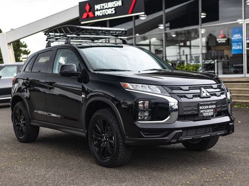 New 2026 Mitsubishi Outlander Sport LE AWD/4WD image 8