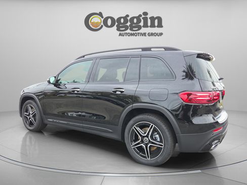 New 2026 Mercedes-Benz GLB 250 image 3