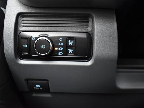 New 2025 Ford F350 XL w/ XL Chrome Package image 32