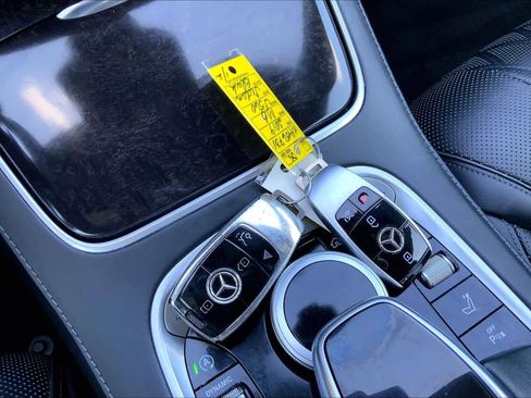 Used 2019 Mercedes-Benz S 560 4MATIC Sedan image 15