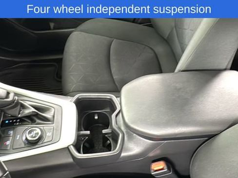 Used 2022 Toyota RAV4 XLE w/ Convenience Package image 35