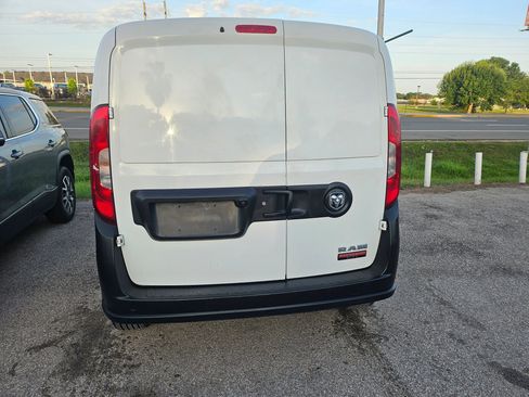Used 2021 RAM ProMaster City Tradesman FWD image 2