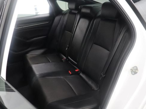 Used 2020 Honda Accord Sport image 19