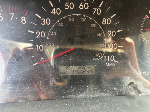 Used 2006 Toyota Corolla LE FWD image 23