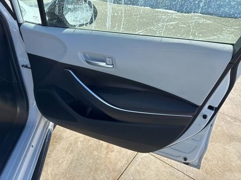 Used 2024 Toyota Corolla SE image 22