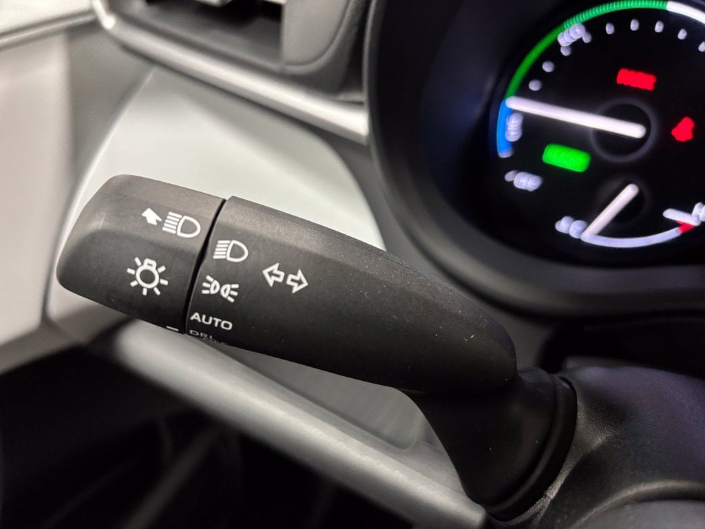 Used 2026 Toyota Sienna LE FWD image 21