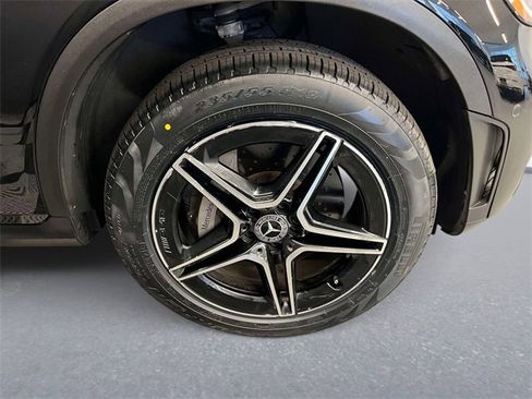 Certified 2022 Mercedes-Benz GLC 300 4MATIC image 7