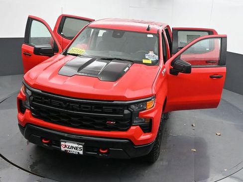 Used 2024 Chevrolet Silverado 1500 Custom Trail Boss AWD/4WD image 61