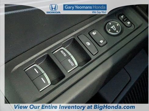 Certified 2025 Honda Accord LX image 23