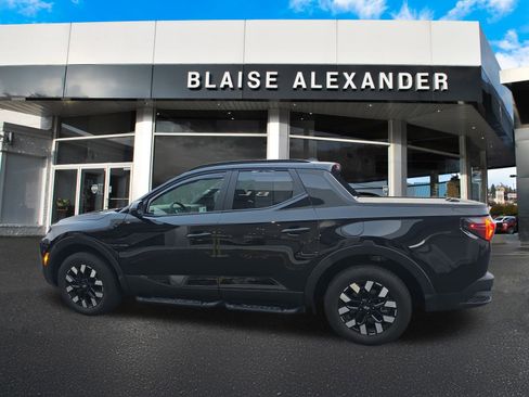 Used 2025 Hyundai Santa Cruz SEL image 9