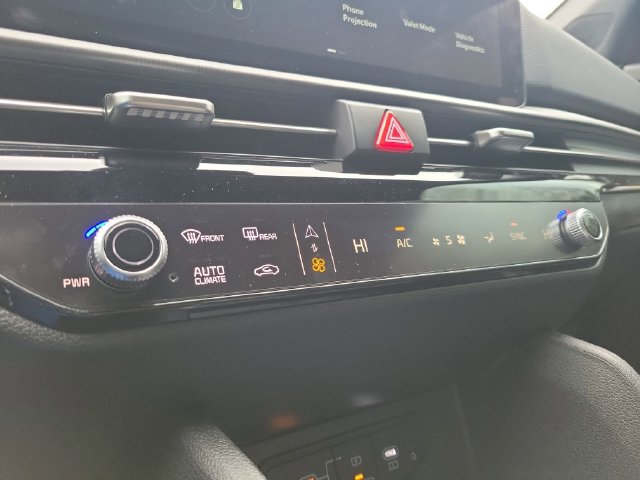 New 2026 Kia Sportage SX FWD image 29