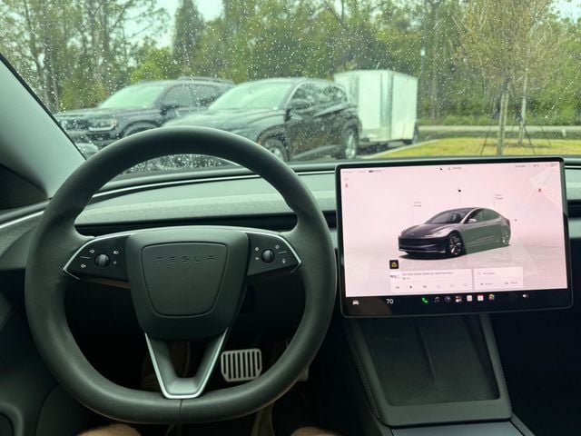 Used 2025 Tesla Model 3 Long Range RWD image 2