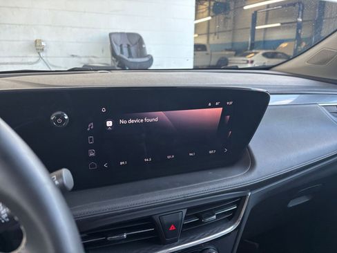 Used 2025 Buick Encore GX Preferred FWD image 21