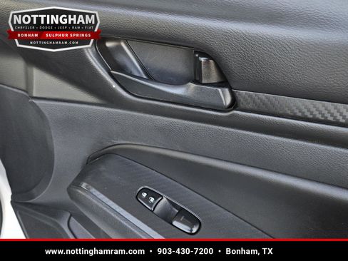 Used 2023 Nissan Altima 2.5 S FWD image 29
