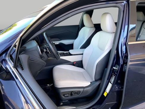 Used 2023 Lexus RX 350 Premium w/ Cold Area Package FWD image 8