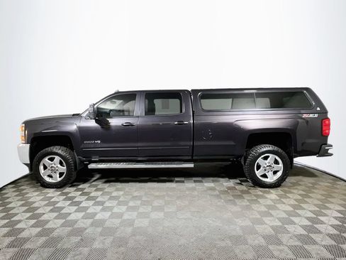 Used 2015 Chevrolet Silverado 2500 LT w/ LT Convenience Package AWD/4WD image 4