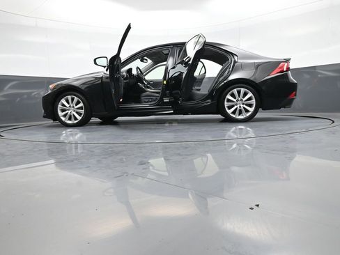 Used 2016 Lexus IS 300 AWD w/ Premium Package image 50