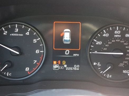 Used 2024 Subaru Crosstrek 2.0i AWD/4WD image 19
