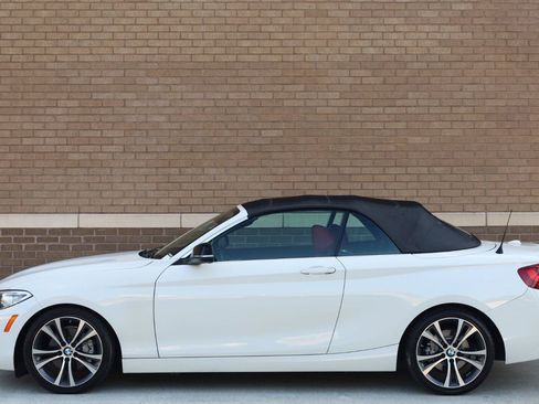 Used 2015 BMW 228i Convertible RWD image 6