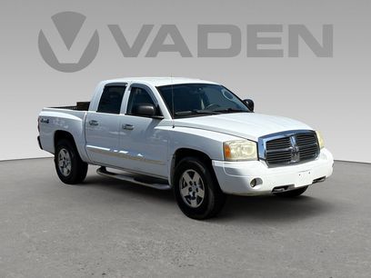 Used 2005 Dodge Dakota Laramie w/ Trailer Tow Group