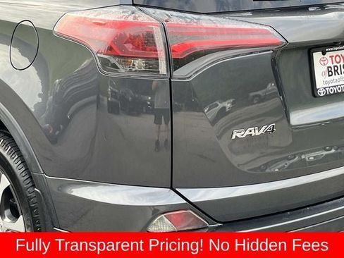 Used 2016 Toyota RAV4 LE FWD image 5