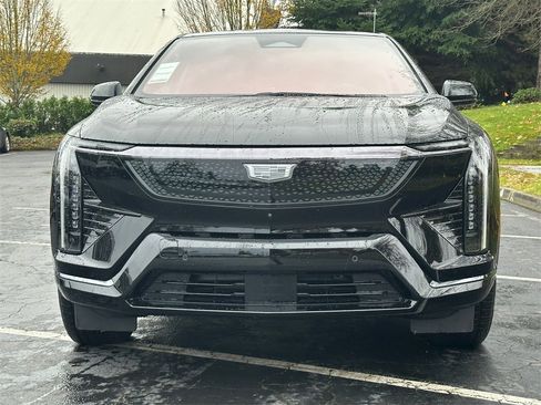 New 2026 Cadillac Optiq Sport 1 image 8